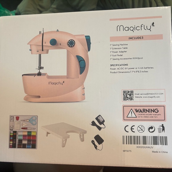 Mini Sewing Machine by Magicfly - Picture 7 of 17